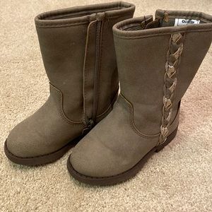 Zippered girls riding boots size 6 gray/ brown with metallic details